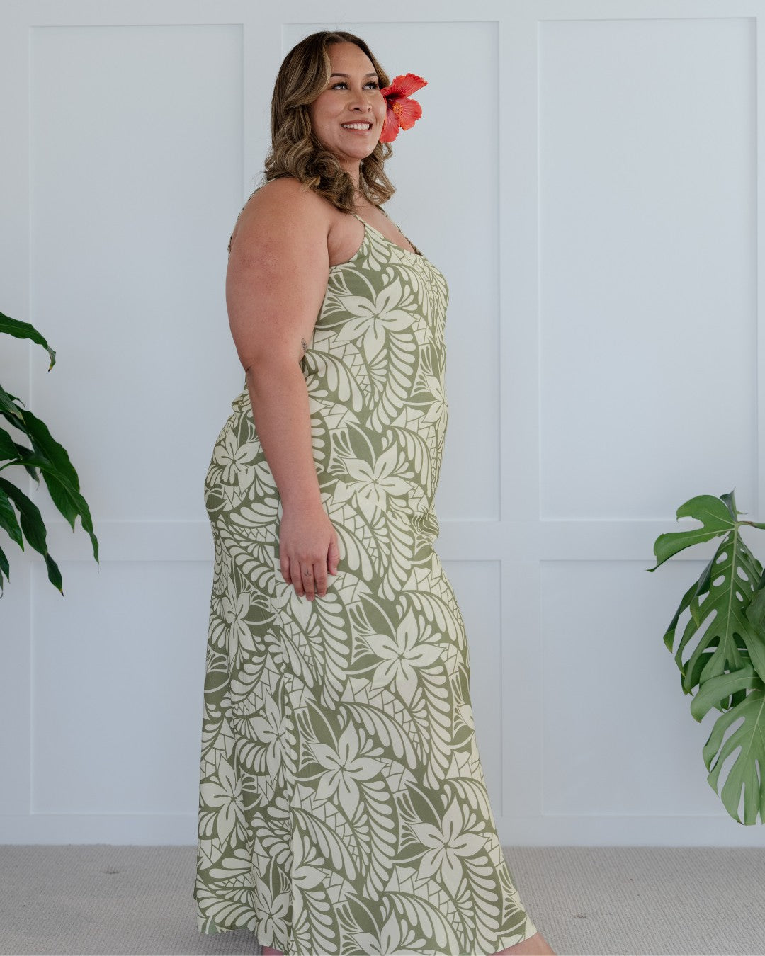 Amy Womens Maxi Island Dress - Sage - Plus Size