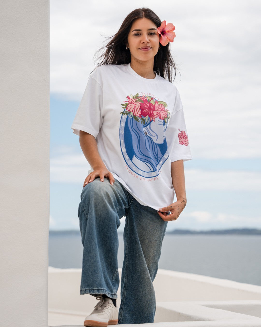 Flower Eis Happy Days Oversized T-Shirt - White &amp; Cornflower Blue - Front