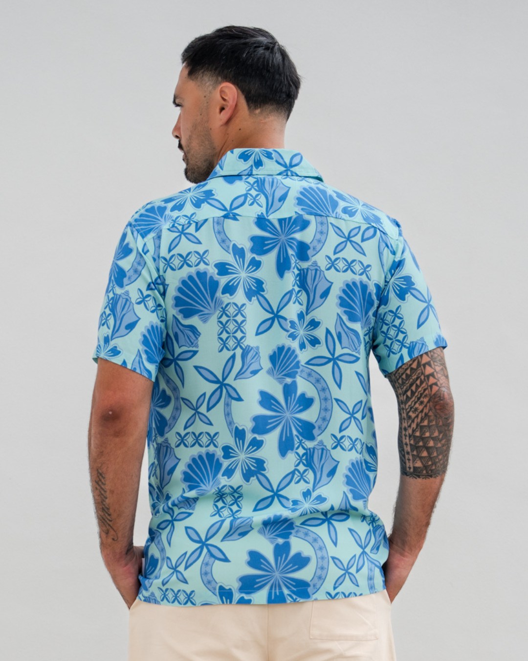 Kanoa Mens Island Shirt - Island Paradise Lagoon - Back