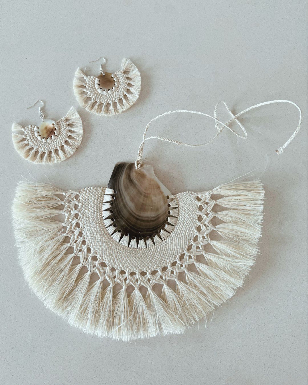 Cook Islands Handmade Rito Earring & Necklace Set - Natural - Large
